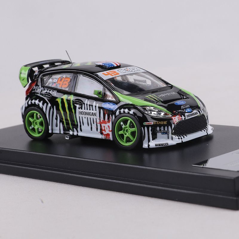 DCM 1/64 Ford Fiesta ST & Focu - Die Cast Car 1 64 评论和价格